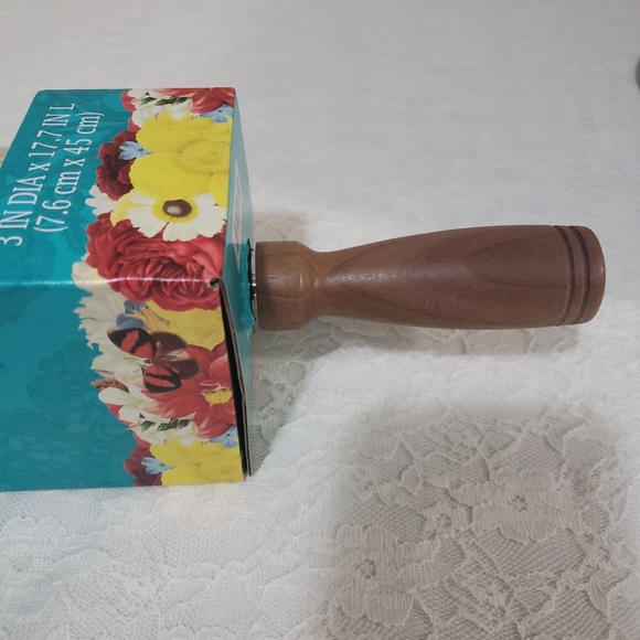 Pioneer Woman Rolling Pin - Picture 2 of 7